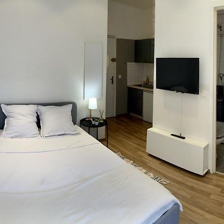 Studio Cosy Refait A Neuf, Centre-Ville Nisa Exterior foto